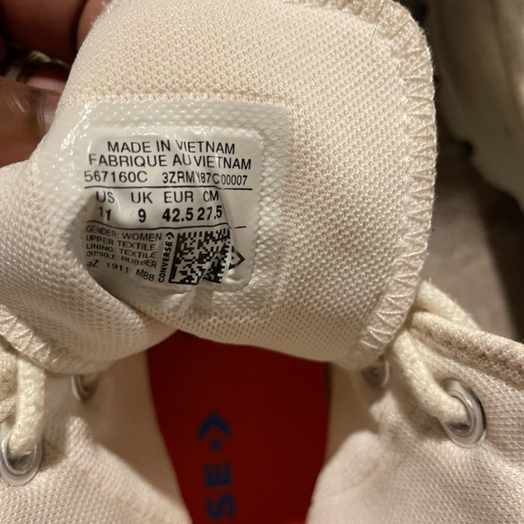 Off white converse - Picture 2 of 3